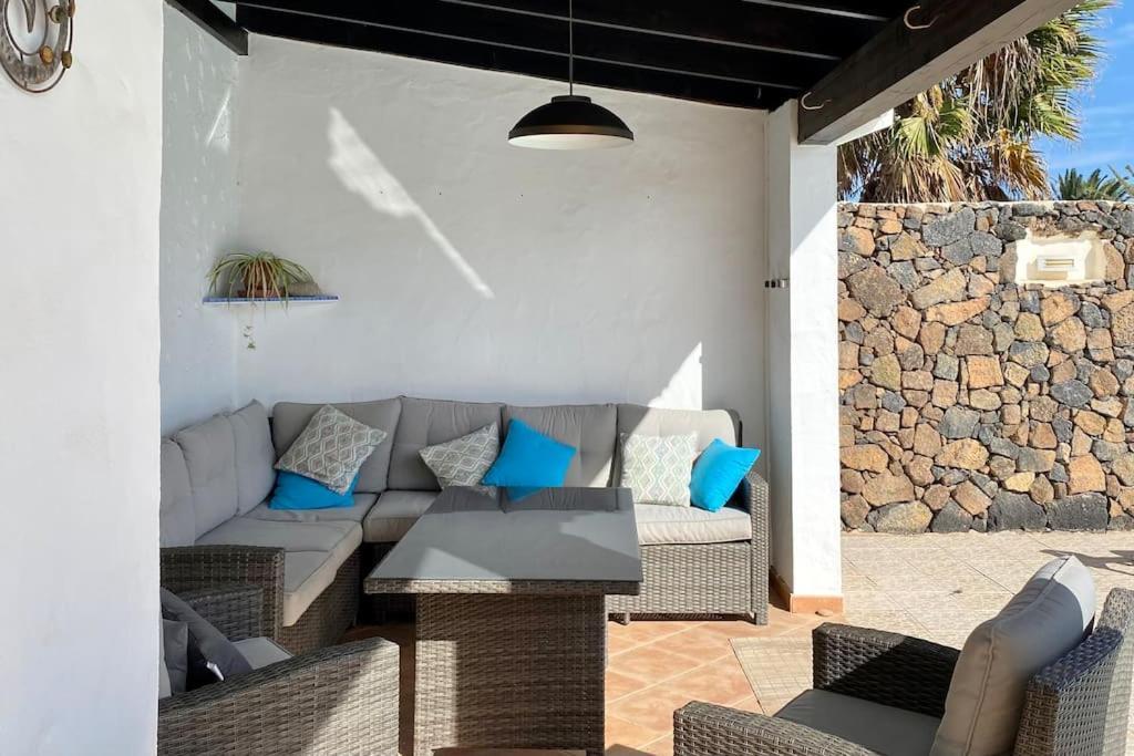 Casa Yukka Villa With Heated Pool Lajares Exterior foto