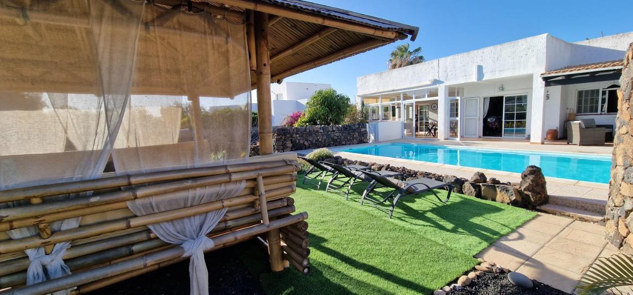Casa Yukka Villa With Heated Pool Lajares Exterior foto